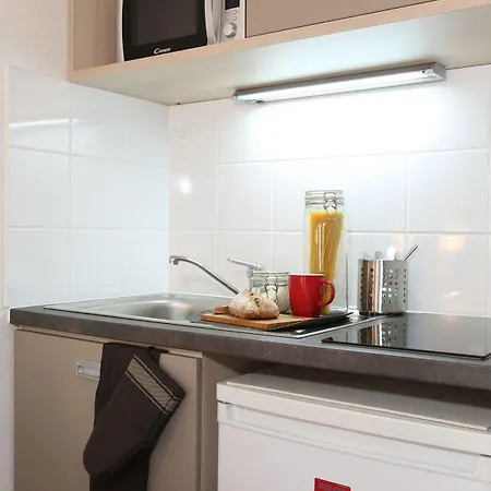 Apparteo Appart hôtel 2*