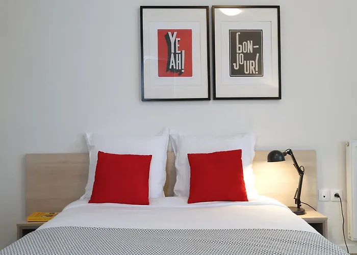 Apparteo Aparthotel 3*